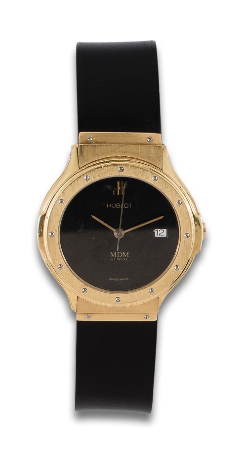 HUBLOT WRIST WATCH IN YELLOW GOLD