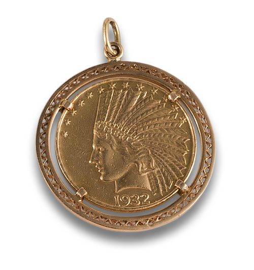 GOLD PENDANT WITH REPRODUCTION OF 10 DOLLARS