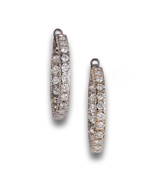 HOOP EARRINGS IN WHITE GOLD AND DIAMONDS